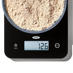 BALANZA DE COCINA OXO DIGITAL EN CRISTAL NEGRO HASTA 5 KG.